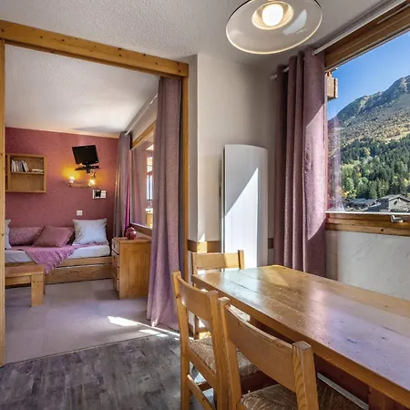 Apartment 2p Au Pied Des Pistes, 2 Balcons, Lumineux, Proche Ecole De Et Commerces, Animaux Permis - Fr-1-356-301 *